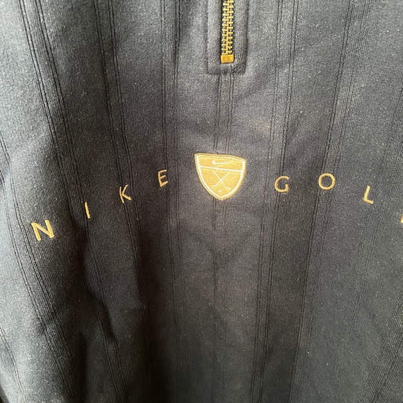 Nike golf 1/4 zip-up sweater - Picture 2 of 3